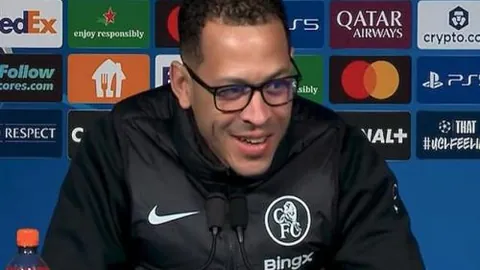 海港队巴尔加斯上演一条龙绝杀，足协杯逆转浙江晋级八强